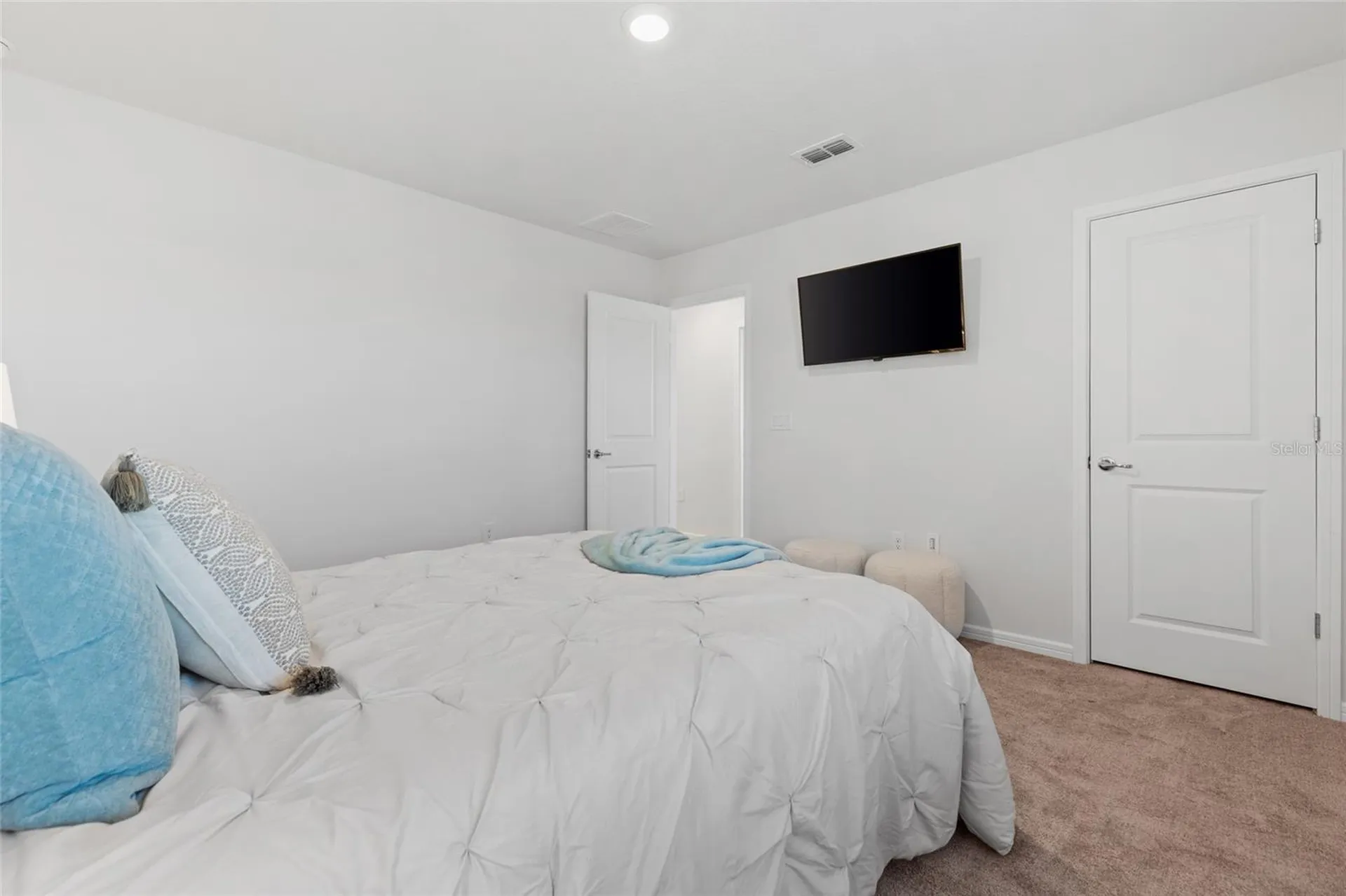 6248 Bradford Woods Drive Zephyrhills FL 33542