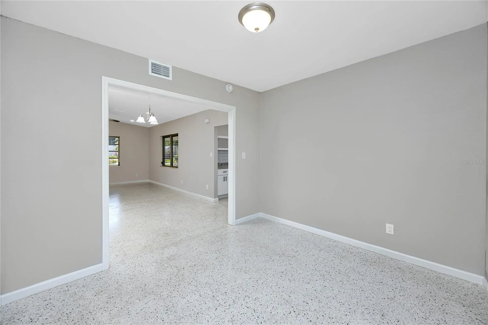 647 Garland Street N St Petersburg FL 33703