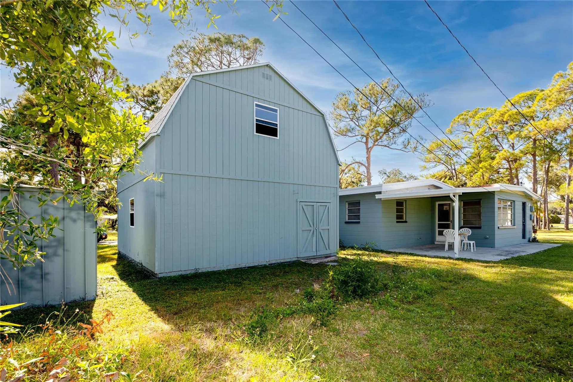 647 Garland Street N St Petersburg FL 33703