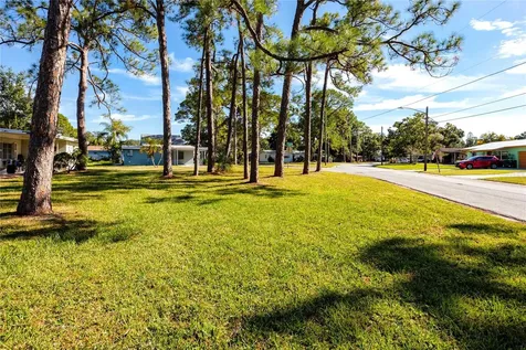 647 Garland Street N St Petersburg FL 33703