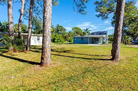 647 Garland Street N St Petersburg FL 33703