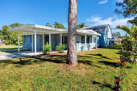 647 Garland Street N St Petersburg FL 33703