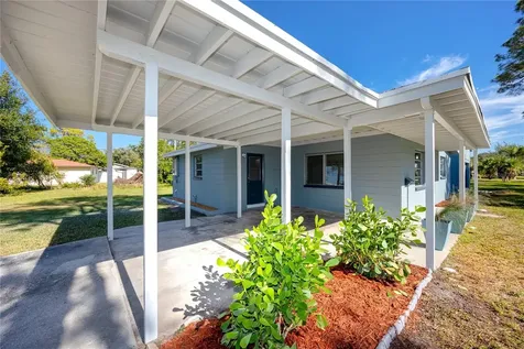 647 Garland Street N St Petersburg FL 33703