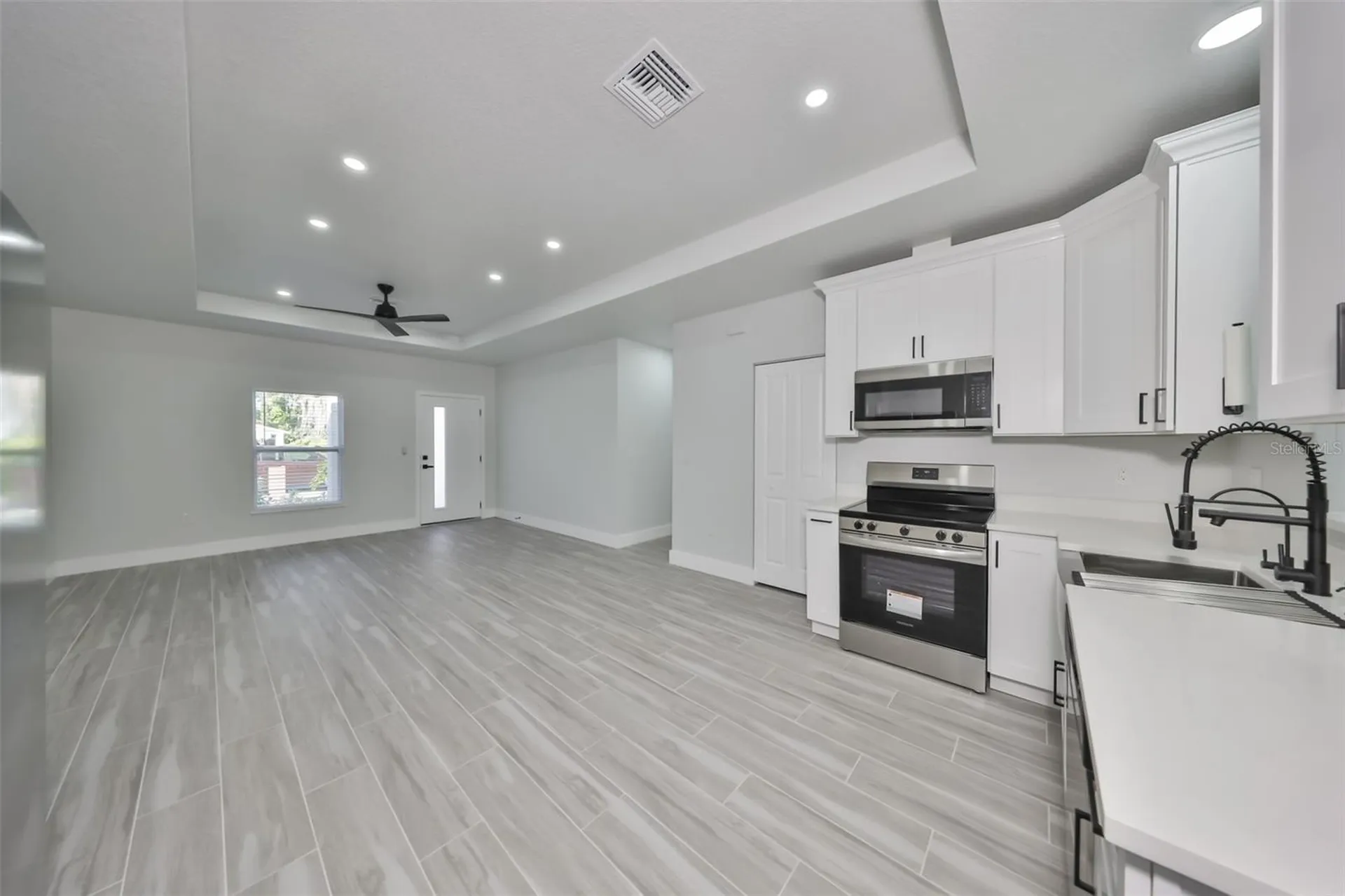 16407 Lake Byrd Drive Tampa FL 33618