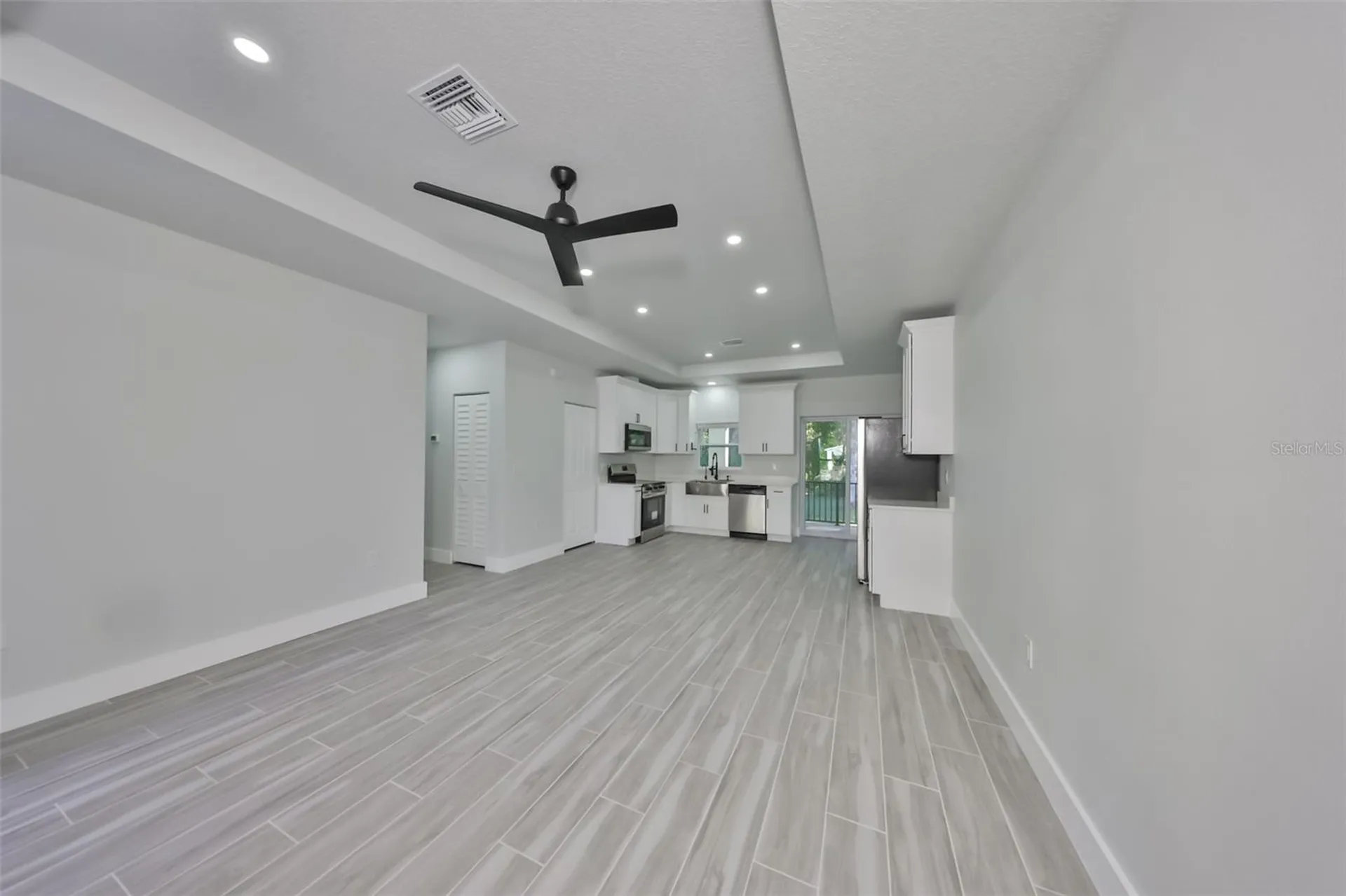 16407 Lake Byrd Drive Tampa FL 33618