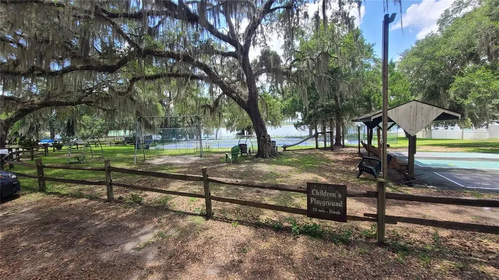 25205 NE 142nd Street Salt Springs FL 32134