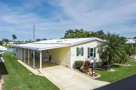 8206 Marie Lane Ellenton FL 34222