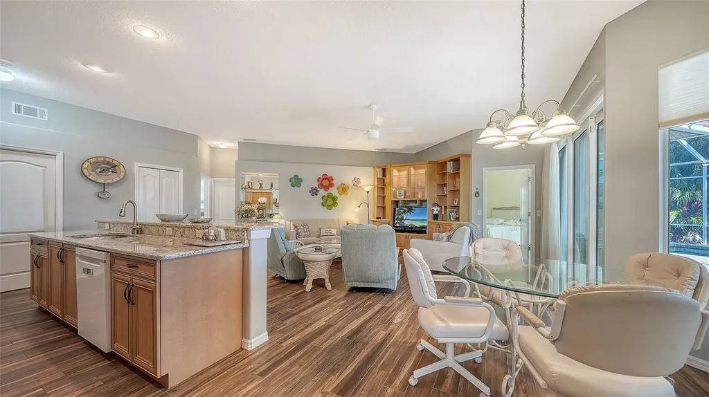 8875 Macgregor Lane Sarasota FL 34238