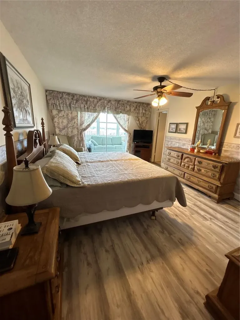 4775 Cove Circle Madeira Beach FL 33708