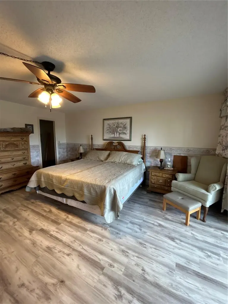 4775 Cove Circle Madeira Beach FL 33708