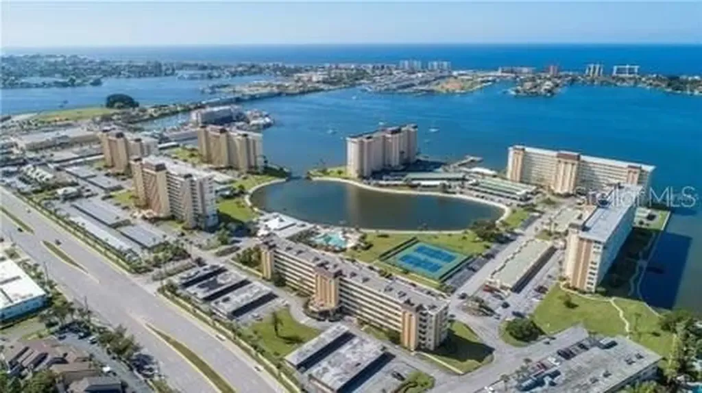 4775 Cove Circle Madeira Beach FL 33708