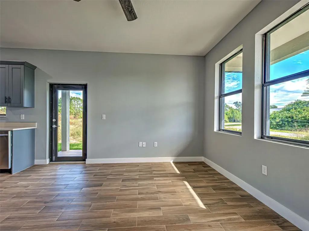 11240-42 Kimberly Avenue Englewood FL 34224