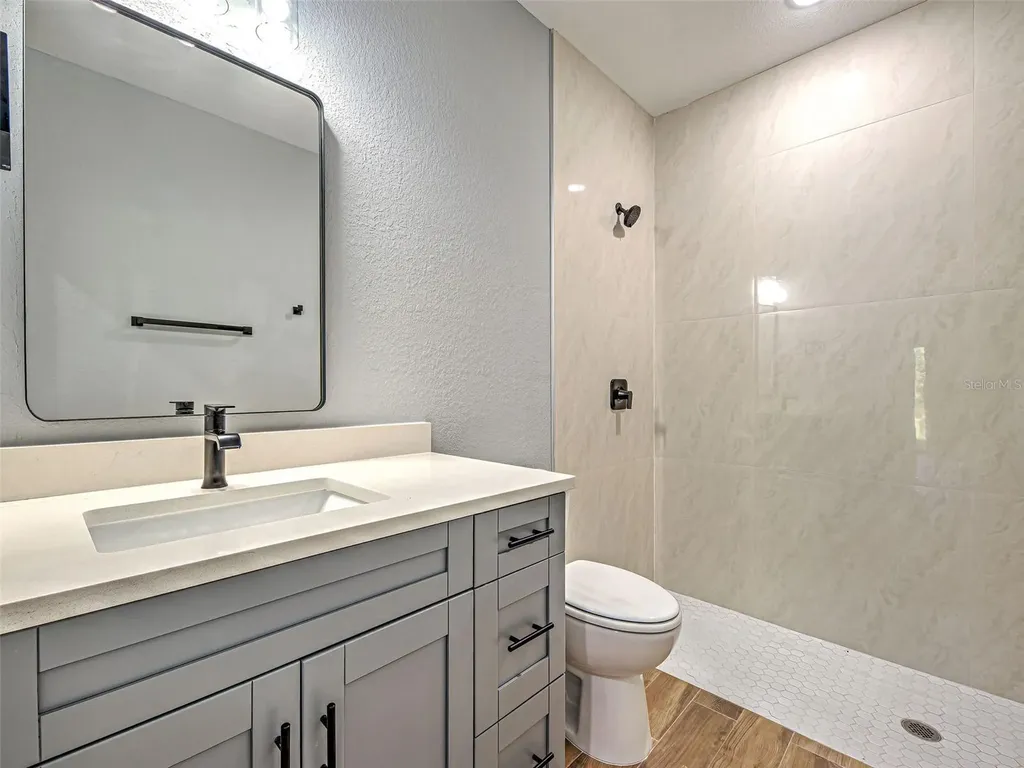 11240-42 Kimberly Avenue Englewood FL 34224
