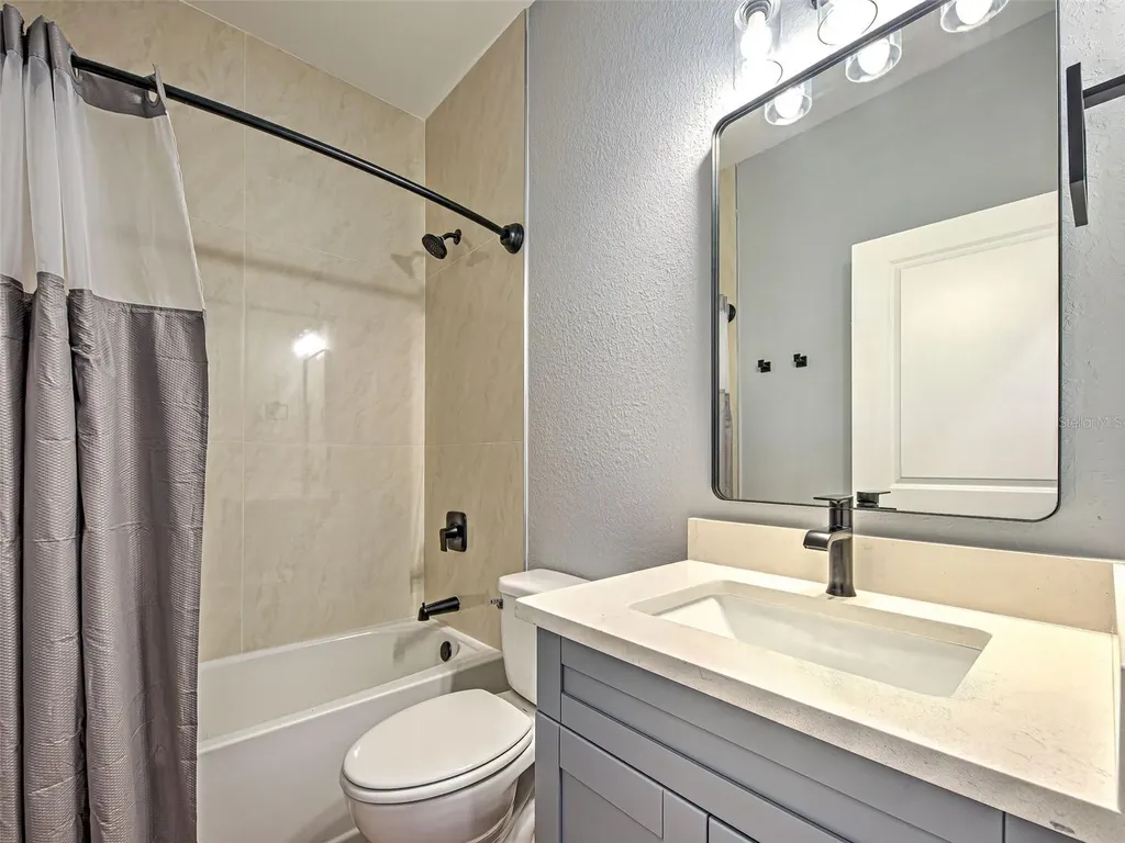 11240-42 Kimberly Avenue Englewood FL 34224