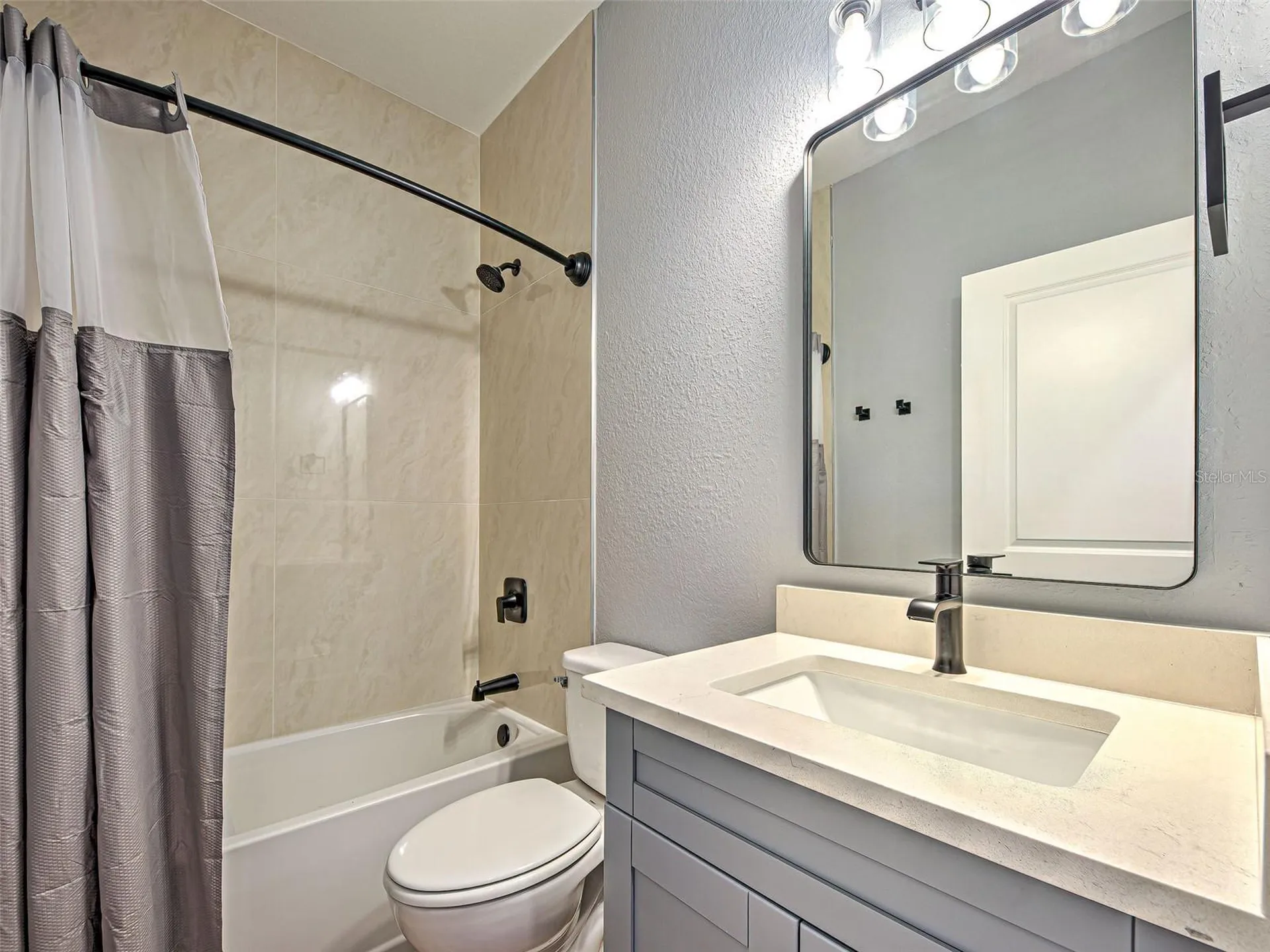 11240-42 Kimberly Avenue Englewood FL 34224