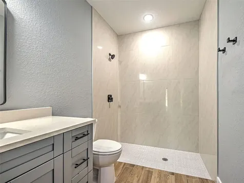 11240-42 Kimberly Avenue Englewood FL 34224