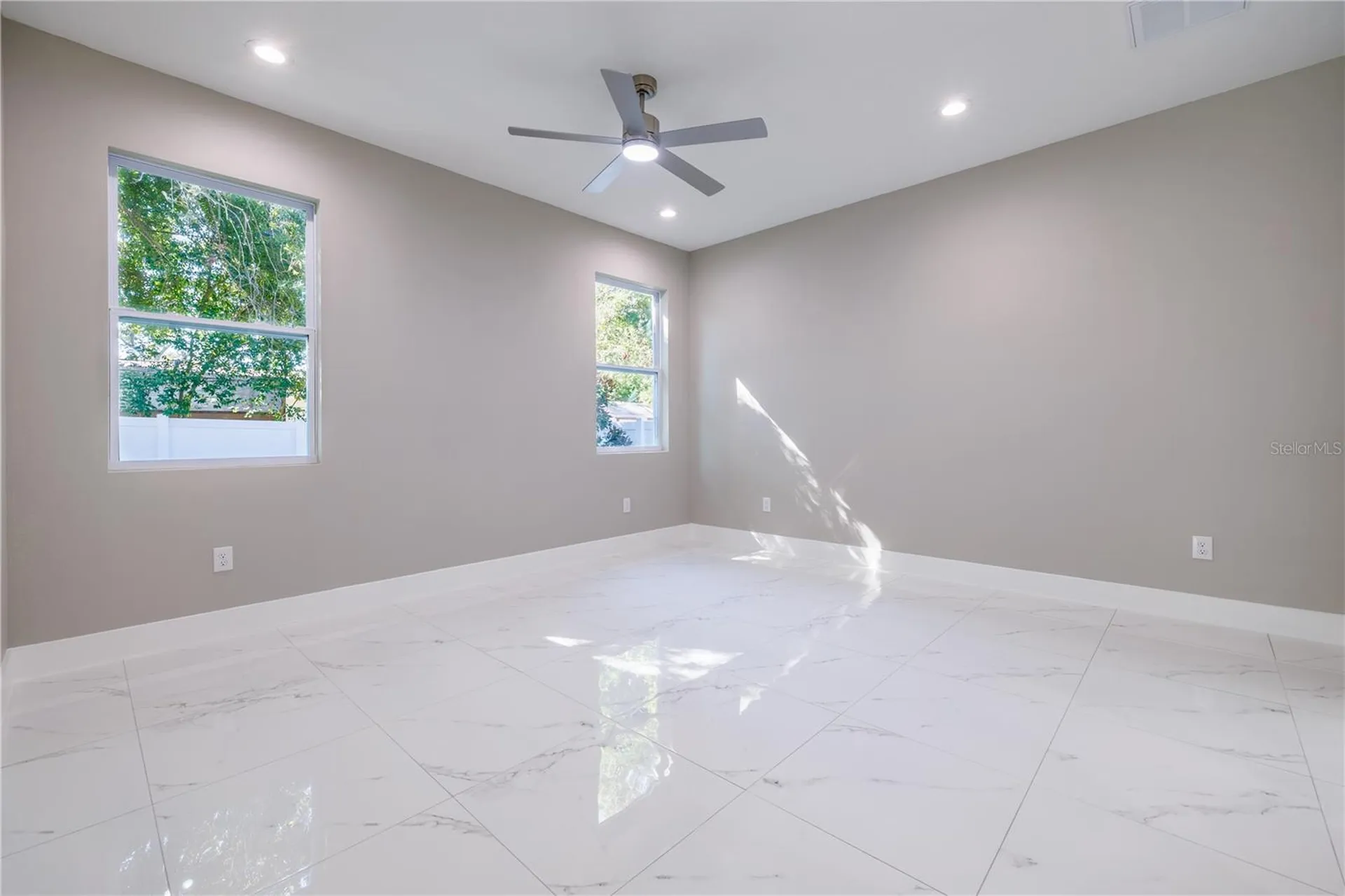 4006 W La Salle Street Tampa FL 33607