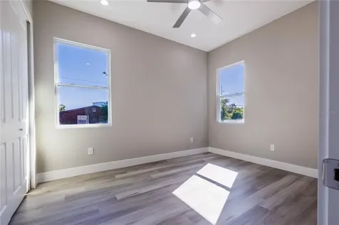 4006 W La Salle Street Tampa FL 33607