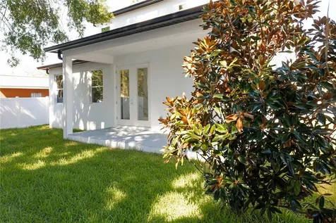 4006 W La Salle Street Tampa FL 33607