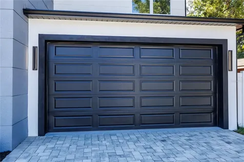 4006 W La Salle Street Tampa FL 33607