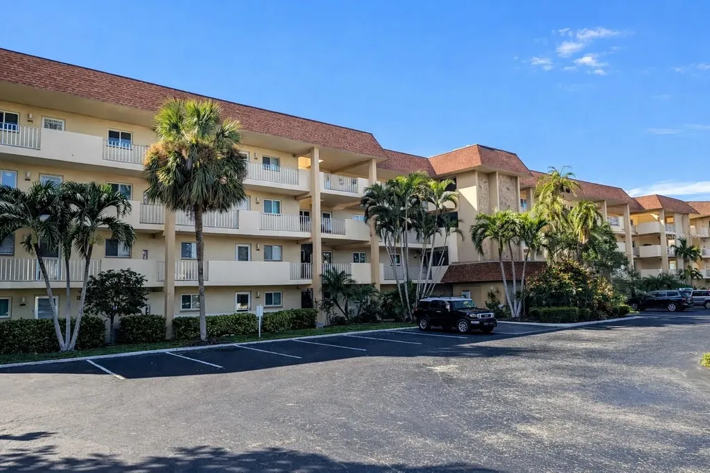 4309 Mariner Way Fort Myers FL 33919