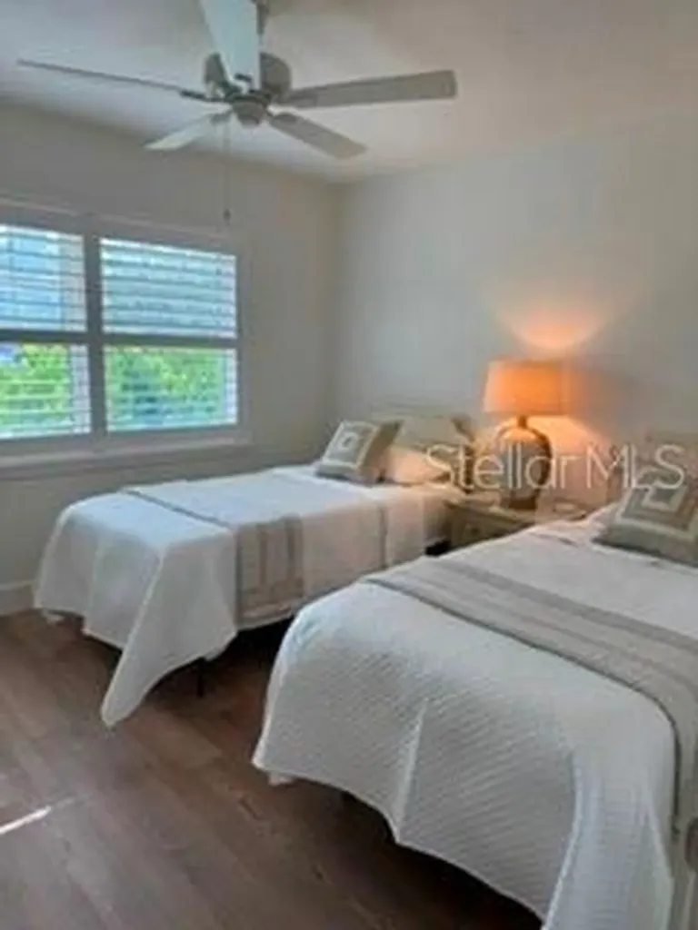 540 Neptune Avenue Longboat Key FL 34228