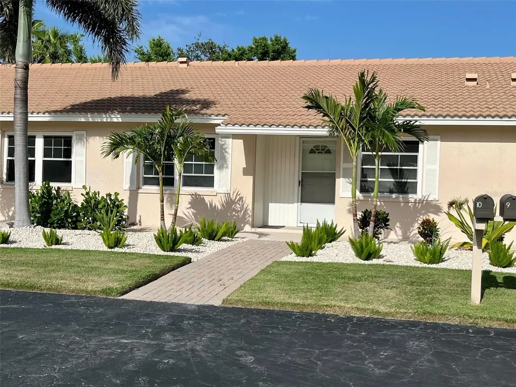 540 Neptune Avenue Longboat Key FL 34228
