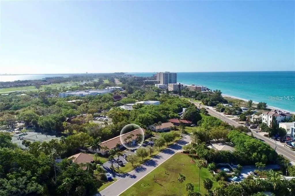 540 Neptune Avenue Longboat Key FL 34228