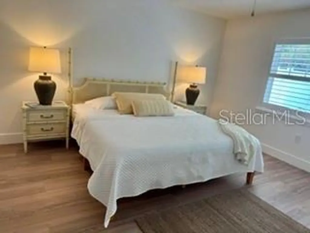 540 Neptune Avenue Longboat Key FL 34228