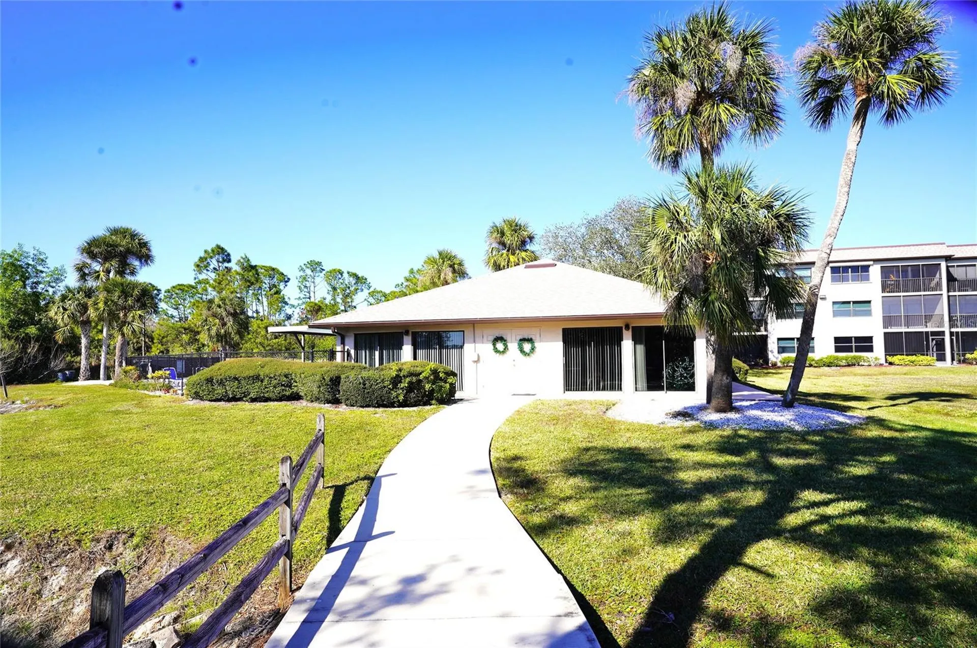 1999 Kings Highway Punta Gorda FL 33980