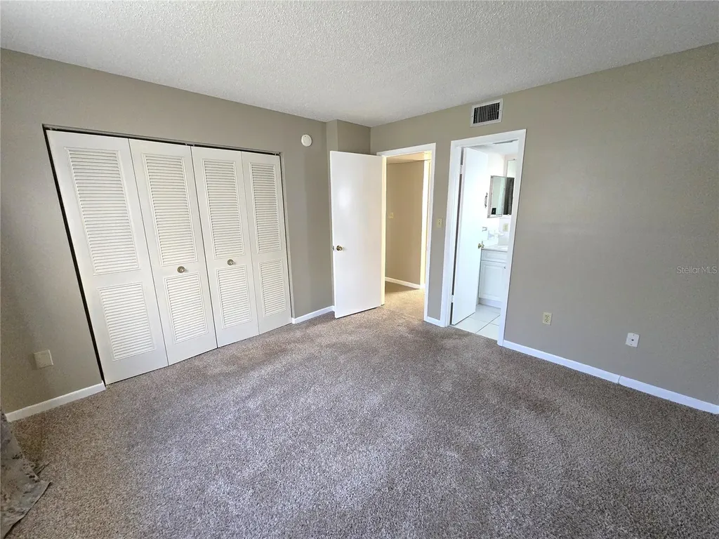 2727 75th Street W Bradenton FL 34209