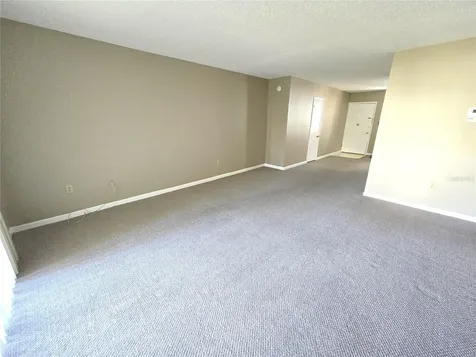 2727 75th Street W Bradenton FL 34209