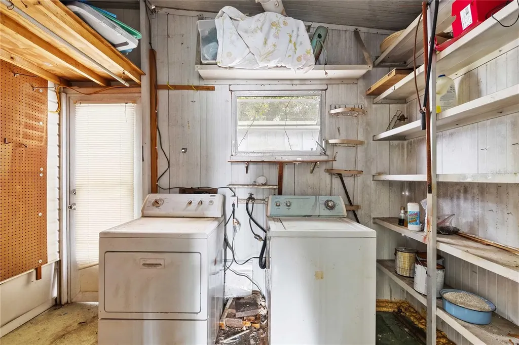 37136 8th Avenue Zephyrhills FL 33542