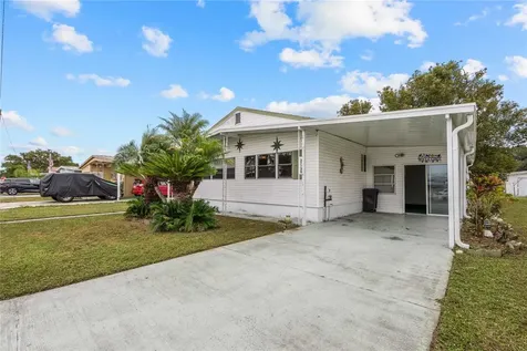 37136 8th Avenue Zephyrhills FL 33542