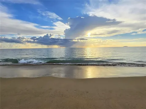 23 Casa Canal Rincon PR 00677