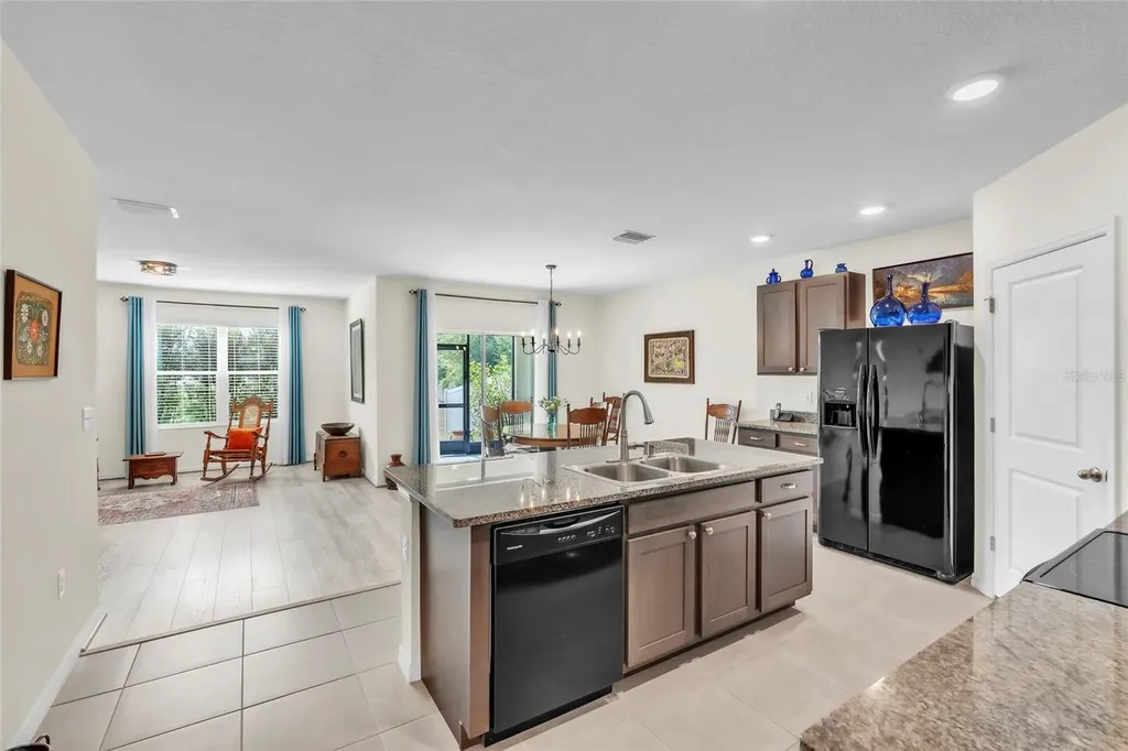 9527 Sunstone Boulevard Thonotosassa FL 33592