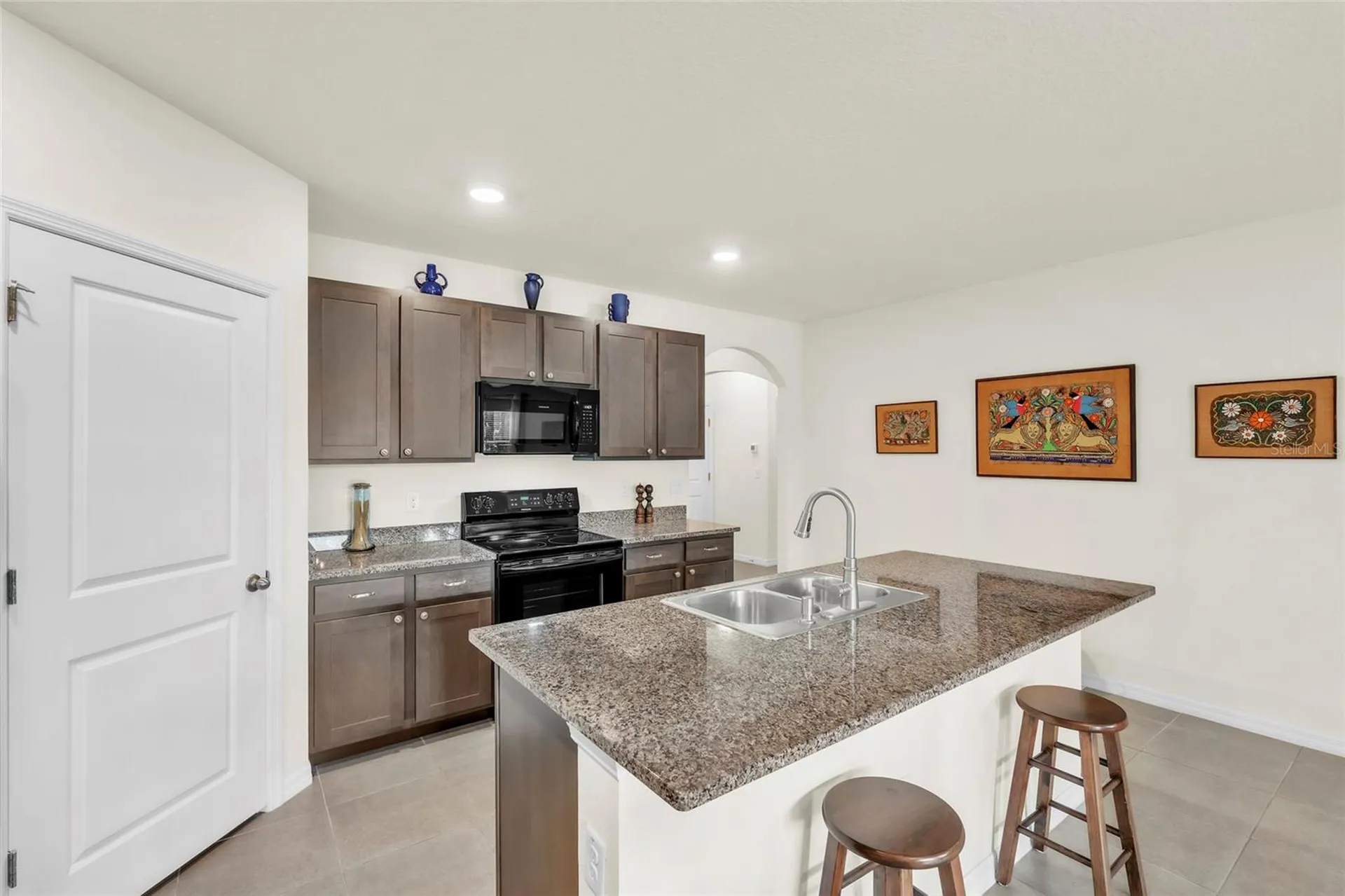 9527 Sunstone Boulevard Thonotosassa FL 33592