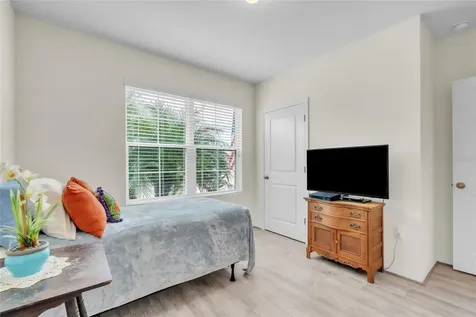 9527 Sunstone Boulevard Thonotosassa FL 33592