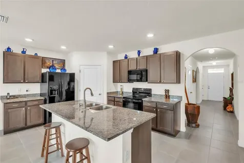 9527 Sunstone Boulevard Thonotosassa FL 33592