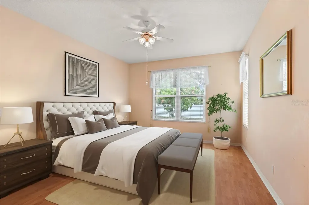 5724 43rd Court E Bradenton FL 34203