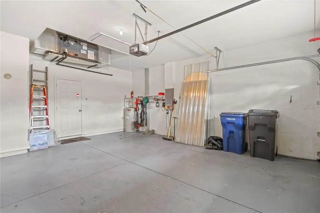 5724 43rd Court E Bradenton FL 34203