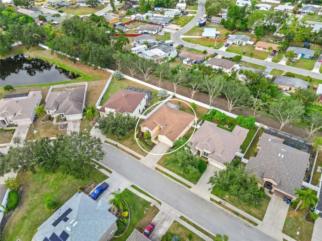 5724 43rd Court E Bradenton FL 34203