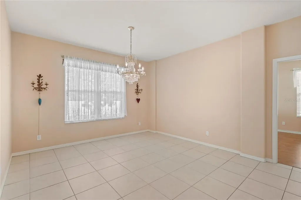5724 43rd Court E Bradenton FL 34203