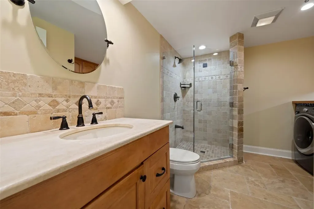 5512 Avenida Del Mare Sarasota FL 34242