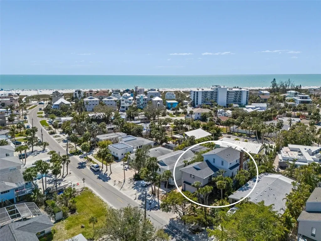 5512 Avenida Del Mare Sarasota FL 34242