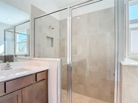10471 Bridgegate Heights Loop San Antonio FL 33576