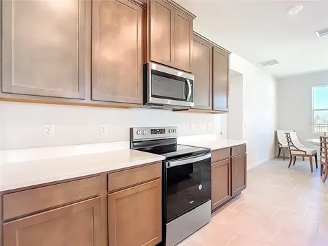 10471 Bridgegate Heights Loop San Antonio FL 33576