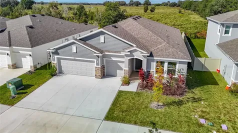 10471 Bridgegate Heights Loop San Antonio FL 33576