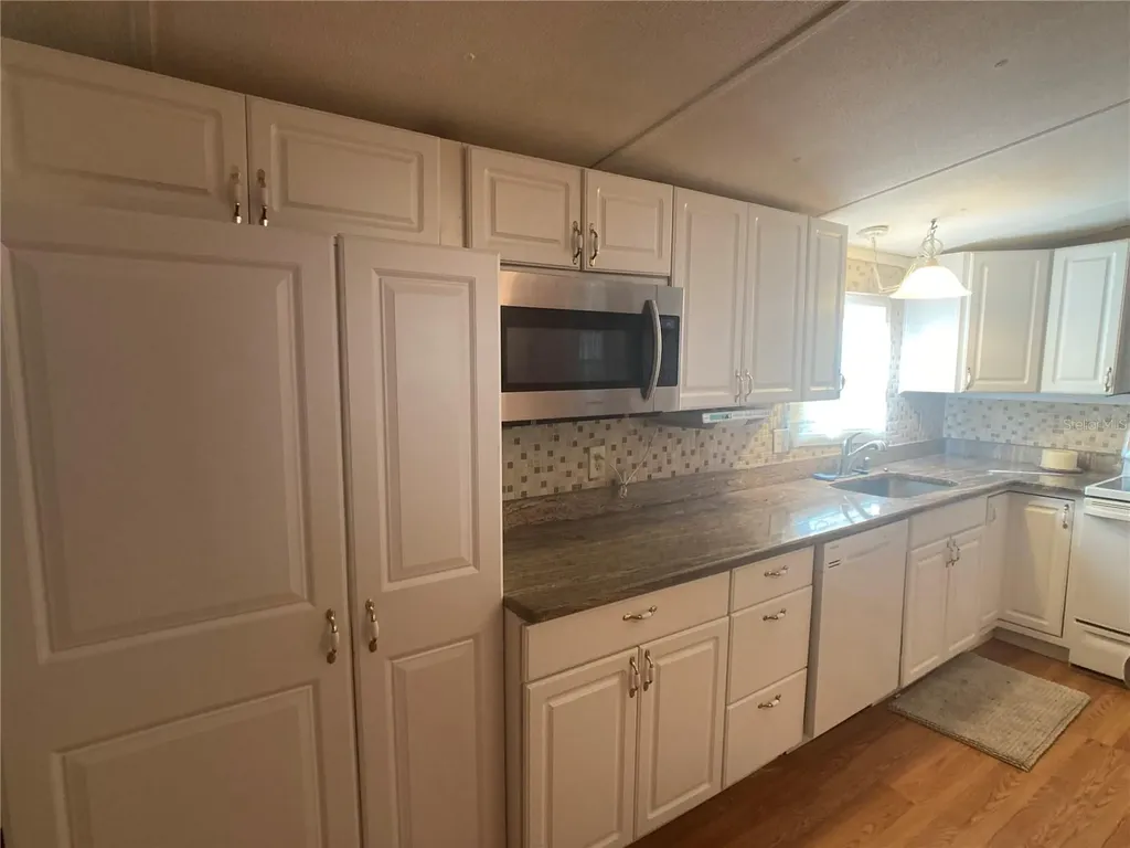 1710 7th Street SW Ruskin FL 33570