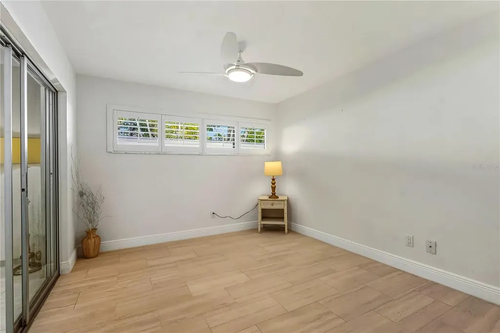 1900 Benjamin Franklin Drive Sarasota FL 34236